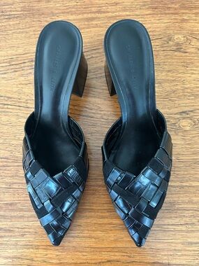 Charles & Keith Black Woven Pointed-Toe Mule Block Heels EU 38 or US 7.5 EUC